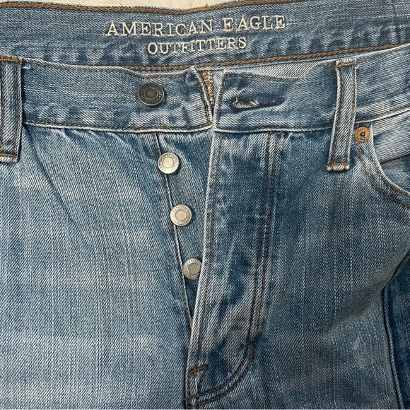 AMERICAN EAGLE JEANS HIGH RISE STRAIGHT LEG - Picture 2 of 4